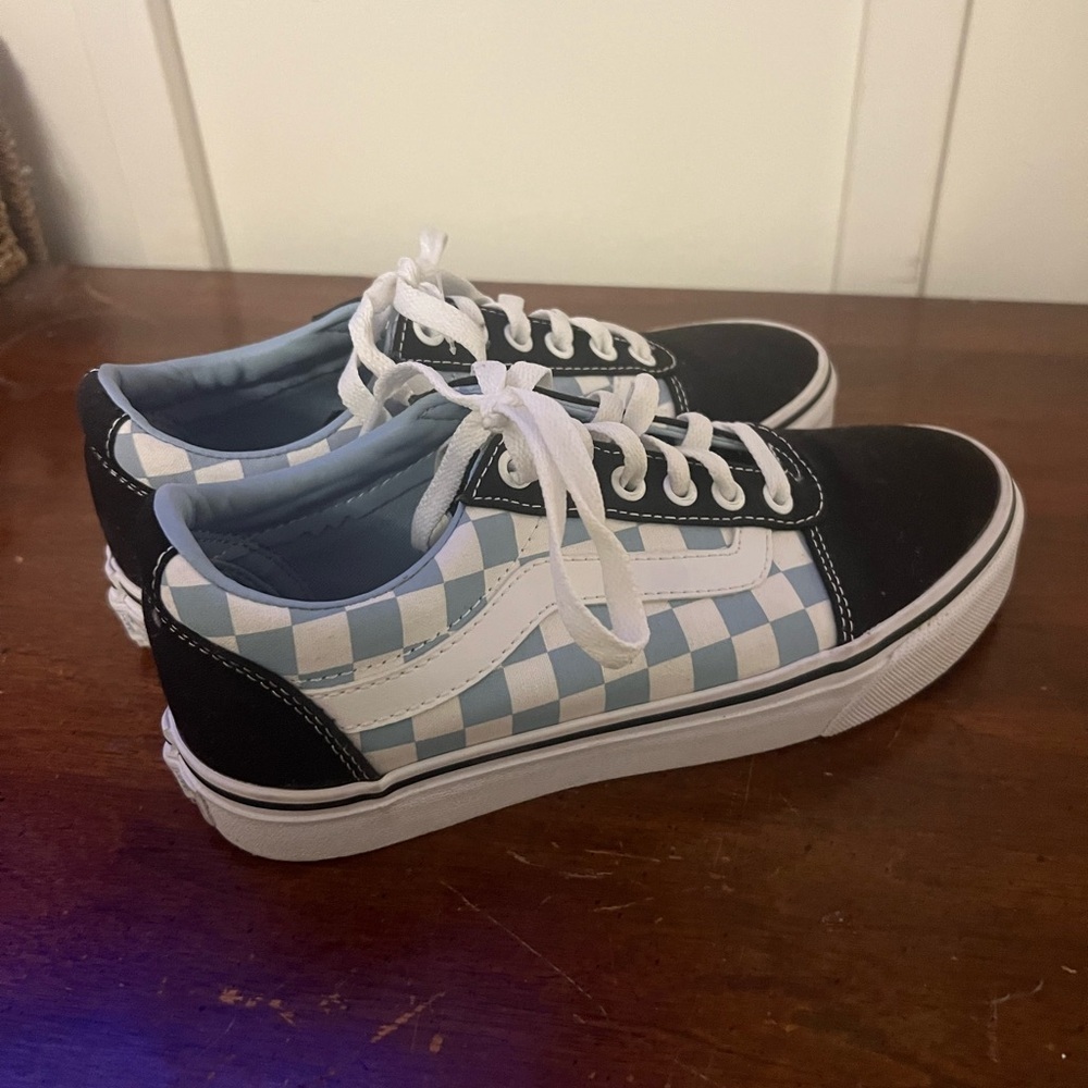 Vans Checkerboard Lace-Up Sneakers - Black & Light Blue size 7.5 never been worn - Picture 5 of 9